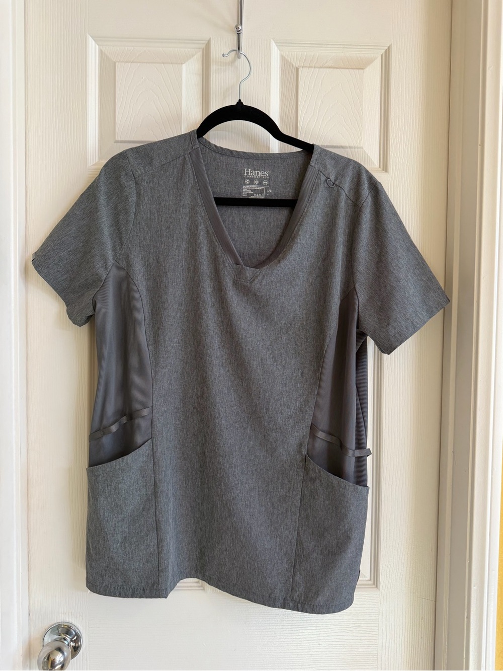 Hanes Women's Gray Short Sleeve V-Neck Scrub Top
